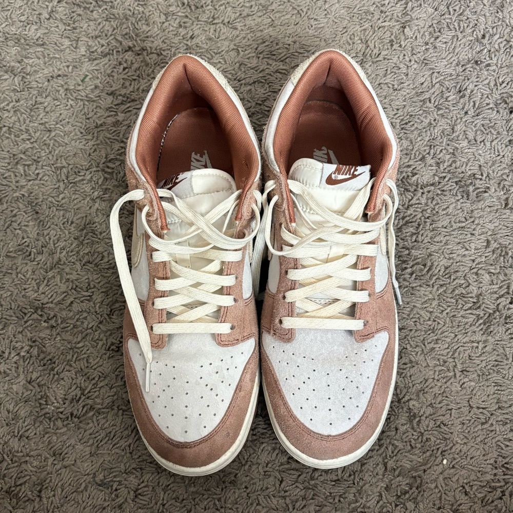 Nike dunks curry